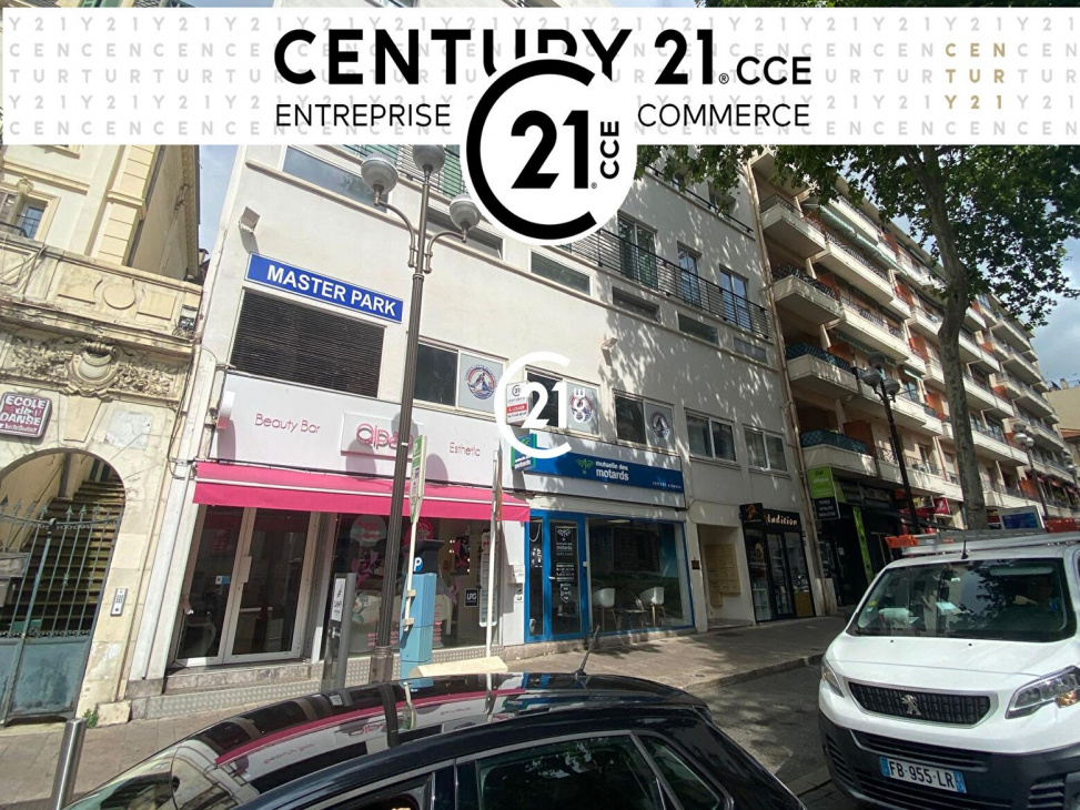 Century 21 CCE, Location bureaux / locaux