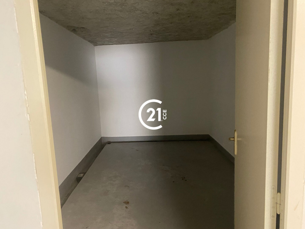 Century 21 CCE, LOCATION Garages / Parking, réf : 1934 / 723241